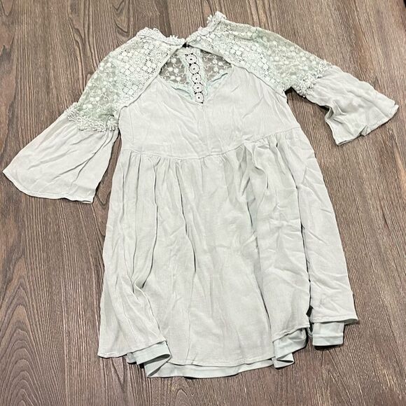 Umgee Womens Cut Out A-line Mini Dress 3/4 Sleeve Sheer Lace Mint Green Size S - Picture 4 of 4
